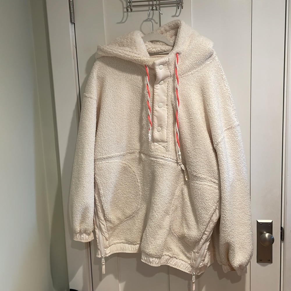 Free People Fuzzy Was She Fleece Pullover Like New